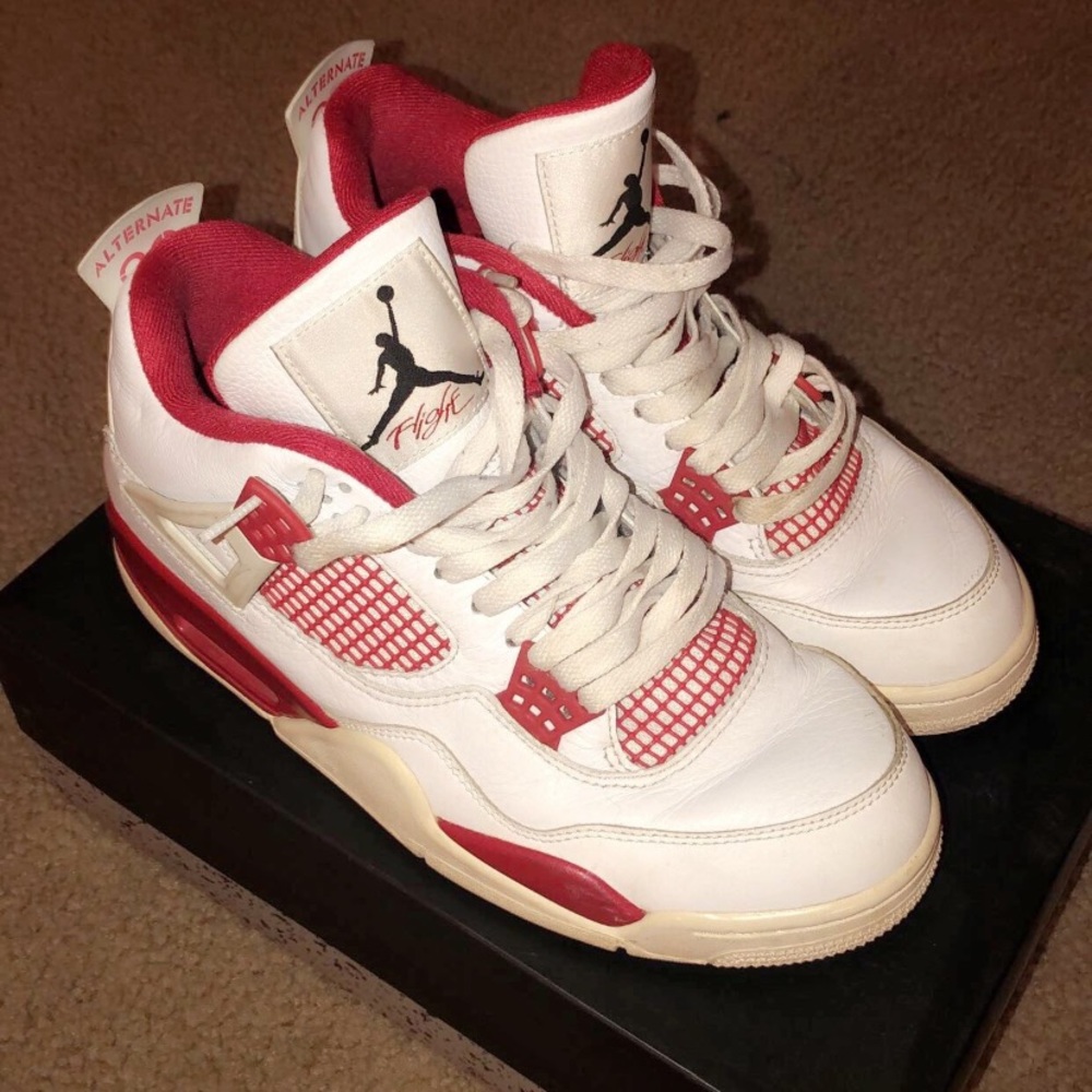 Jordan retro 4